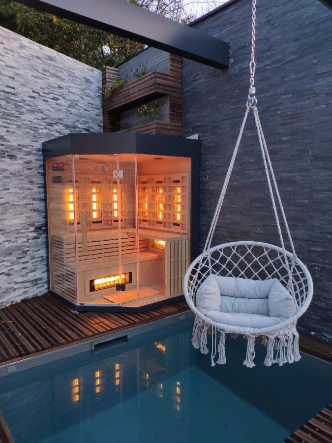 Piscine Chauffee Et Spa Jacuzzi Privatif Terrasse Sans Vis A Vis ,,,Sky House Agen,,, 外观 照片
