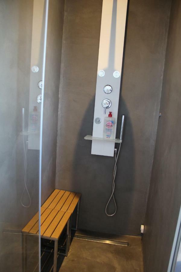 Piscine Chauffee Et Spa Jacuzzi Privatif Terrasse Sans Vis A Vis ,,,Sky House Agen,,, 外观 照片